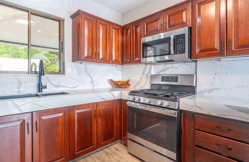 Ciudad Cortes House | Amazing views of Ojochal and Pacific Ocean-Walk to restaurant-private-Gated-Pool