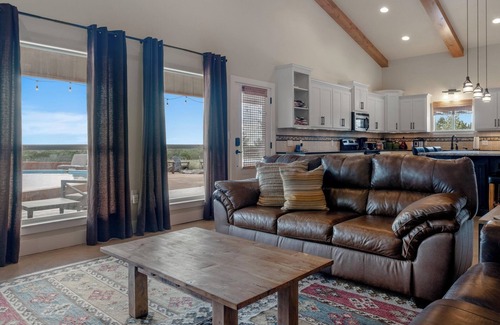 Burnet House | Amazing Views + Private Pool - High Point Ranch!