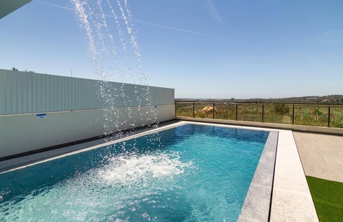 Portimao House | Amazing Villa with a Jacuzzi, Sauna, Turkish Bath, heated pool and great view