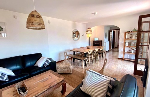 Calonge House | AMAZING VILLA with, chimney, heating, private swimming pool & great views.