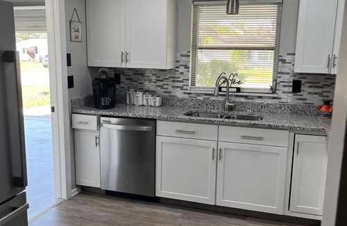 Venice Gardens House | Amazing well take care house in a great location.