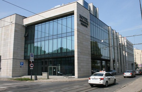 Srodmiescie Hotel | Ambasador Premium