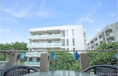 DLF Phase 3 House | Ambience Suites