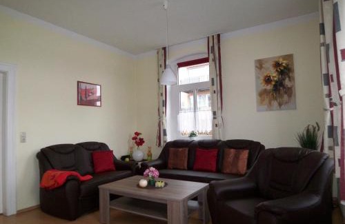 Mickten Apartment | Ambiente-an-der-Elbe-Wohnung-EG