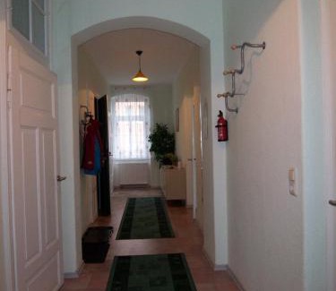 Mickten Apartment | Ambiente-an-der-Elbe-Wohnung-EG