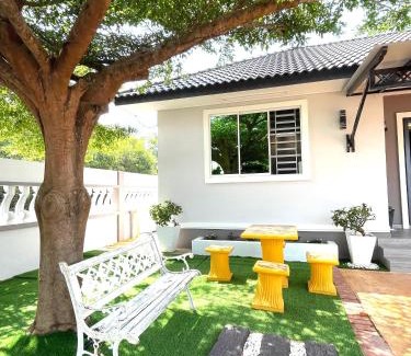 Kampong Raja House | Amdel Home