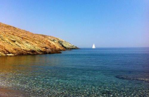 Korissia Villa | Amelia Beachfront Villa