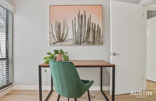 Brentwood Apartment | Amenity Heavy Serene Apt in Convenient Location