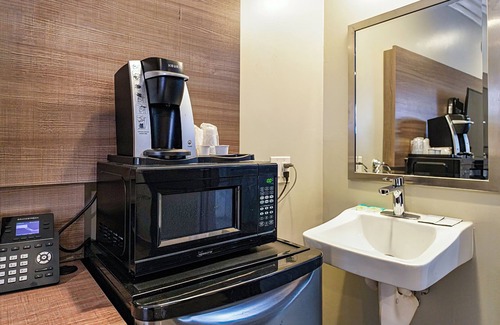 Antioch Hotel | Americas Best Value Inn Antioch