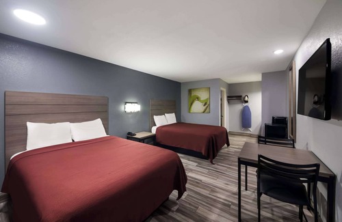 Buda Hotel | Americas Best Value Inn Buda Austin S