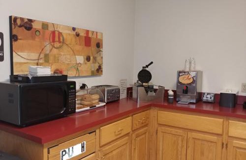 Charlotte Hotel | Americas Best Value Inn Charlotte