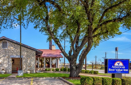 Columbus Hotel | Americas Best Value Inn Columbus