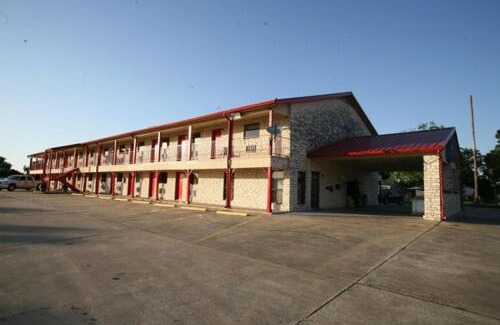 Edna Hotel | Americas Best Value Inn - Edna
