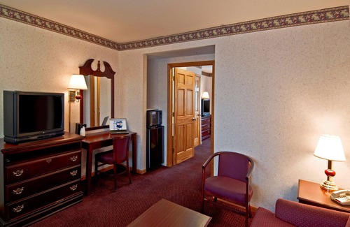 Waukegan Hotel | Americas Best Value Inn & Suites Waukegan Gurnee