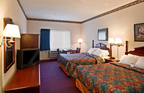 Waukegan Hotel | Americas Best Value Inn & Suites Waukegan Gurnee