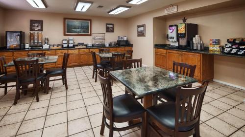 Sonora Hotel | Americas Best Value Inn & Suites Sonora