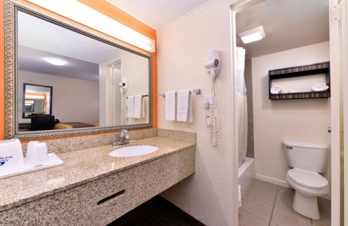 Ponca City Hotel | Americas Best Value Inn Ponca City