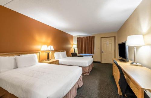 St. Marys Hotel | Americas Best Value Inn St. Marys