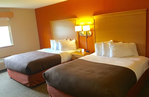 Boscobel Hotel | AmericInn by Wyndham Boscobel