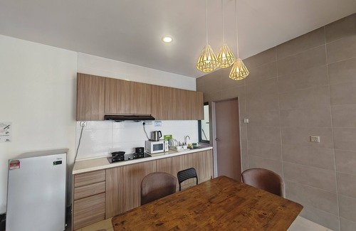 Seri Kembangan Apartment | Amerin Suites Kuala Lumpur by VP