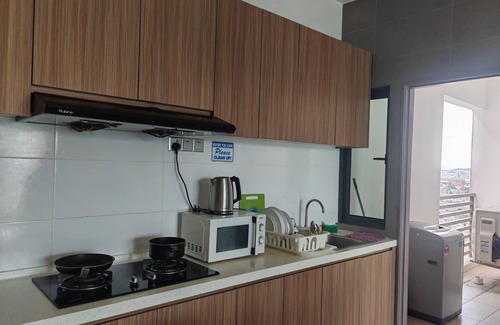 Seri Kembangan Apartment | Amerin Suites Kuala Lumpur by VP