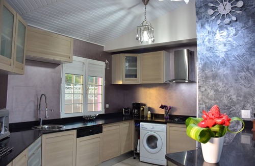 Le Robert Villa | Amethyst comfortable villa, private swimming pool 9x4m salt, close to beaches