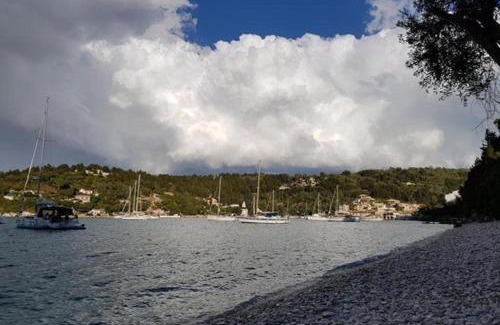 Lakka Hotel | Amfitriti Hotel & Studios