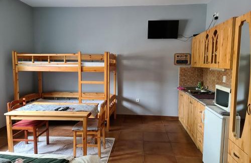 Morahalom House | Amina Apartman