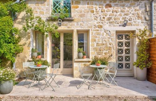 Auvers-sur-Oise Apartment | Amman Studio avec terrasse au cœur du village impressionniste