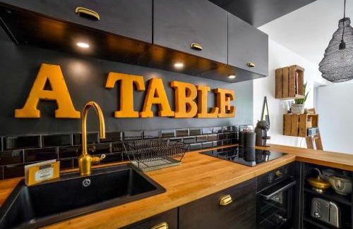 Auvers-sur-Oise Apartment | Amman Studio avec terrasse au cœur du village impressionniste