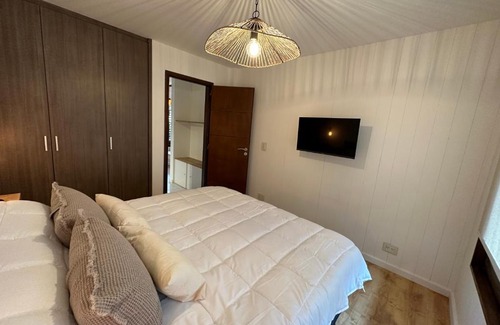 San Martin de los Andes Apartment | Amplio departamento de diseño en el centro de SMA. 6C