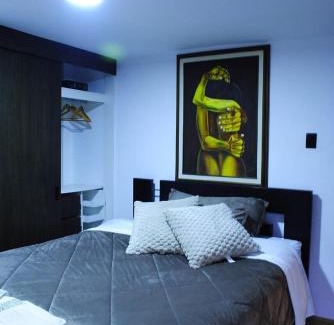 Quito Apartment | Amplio Departamento con Jacuzzi en el centro de Quito