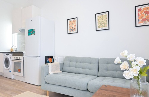 Numancia Apartment | Amplio y luminoso apartamento de tres dormitorios en Vallecas PAS4C3A