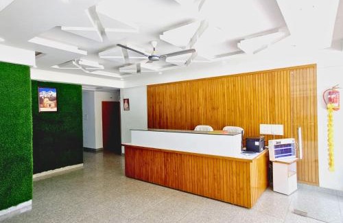Ukhimath Hotel | Amritara SunInn, Kedarnath