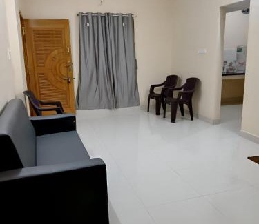 Allapakkam Hotel | Amutham Inn