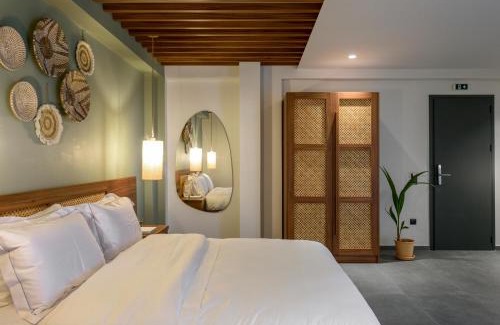 Paradhisos Hotel | Amyntas Seafront Hotel
