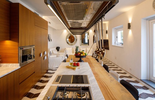 Praiano Villa | An amazing seafront villa at 100mt to the beach and restaurants