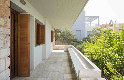 Anavyssos Villa | An architect's masonry house,Anavyssos, Attica, with view to Aghios Nikolaos be