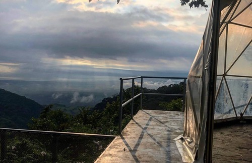 Tajo Alto Resort | AN AWESOME GLAMPING IN THE JUNGLE