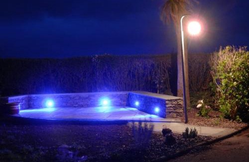 Bothar Bui Bed & Breakfast | An Dooneen, The Hurley Farm B&B