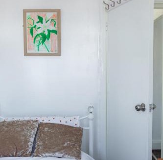 Beeston House | An entire 3 Bedroom house in Beeston United Kingdom