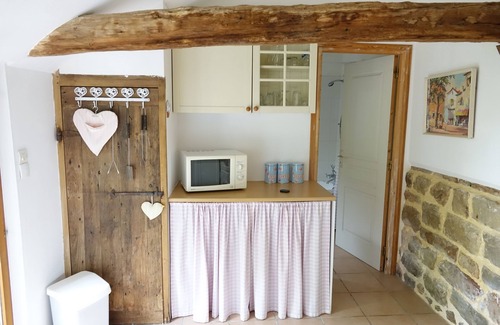 Barenton Cottage | An exquisite romantic gite, ideal for couples. 10% off Brittany ferries