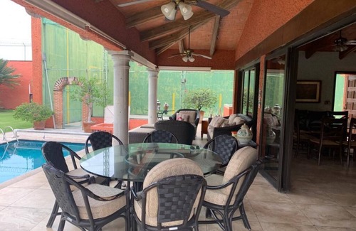 Cocoyoc House | An oasis of tranquility and family fun