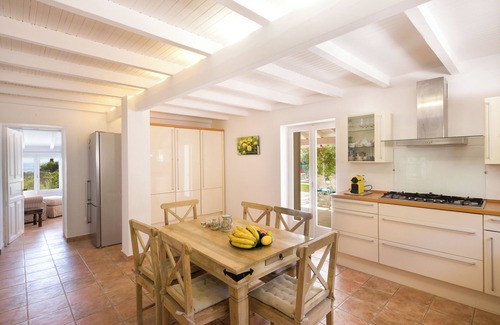 Spartylas Cottage | An old olive press villa with breathtaking panoramic views