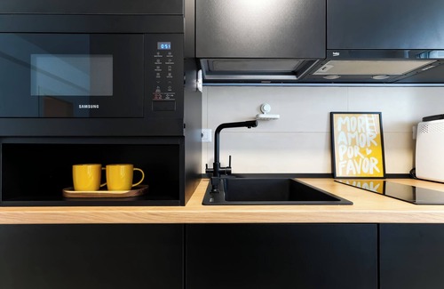 Sector 2 Apartment | Ana