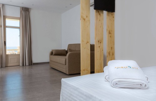 Koundouros Hotel | Anamar Kea Boutique Hotel