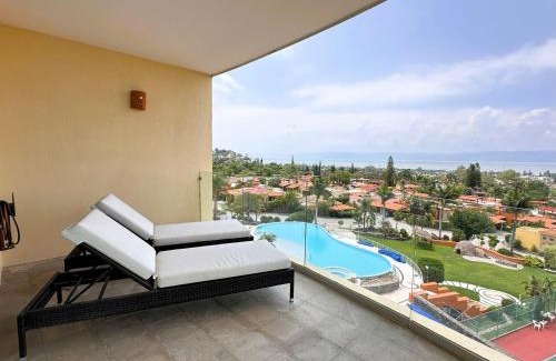 Ajijic House | ANANA El Dorado 305 | Pool & Lake Views