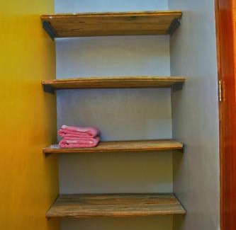 Basdiot House | Ananas Guesthouse
