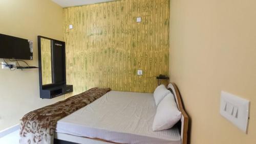 Rajgir Hotel | ANAND LOK VATIKA