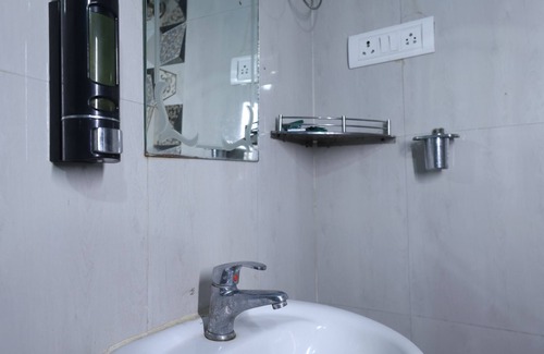 Rajgir Hotel | Anand Lok Vatika